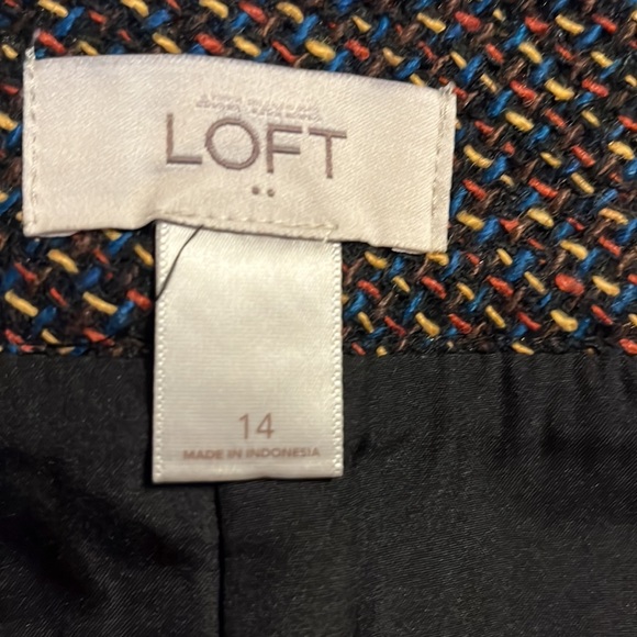 Loft skirt - never worn! - Picture 3 of 4